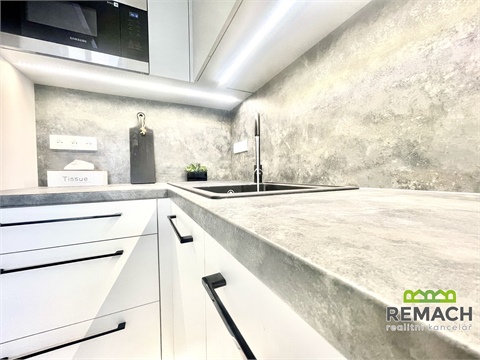 Pronájem bytu 2kk, 45 m² - 2