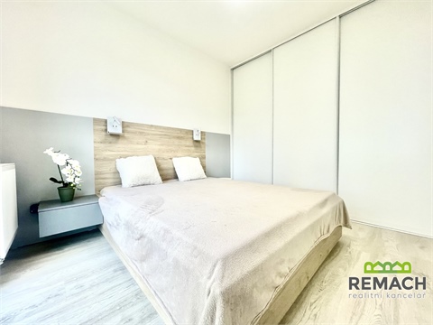 Pronájem bytu 2kk, 45 m² - 8