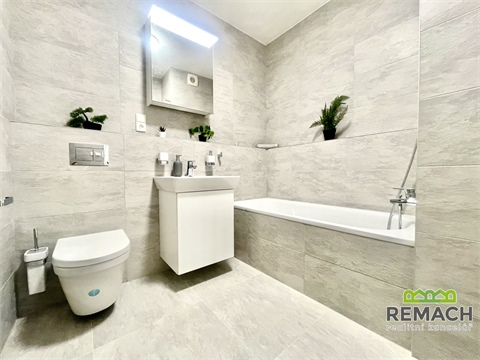 Pronájem bytu 2kk, 45 m² 12