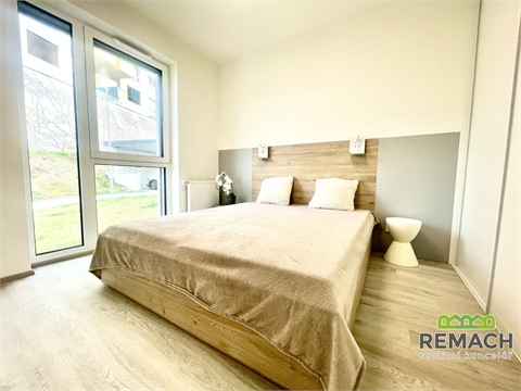 Pronájem bytu 2kk, 45 m² 10