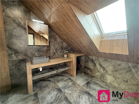 Pronájem bytu 3kk, 105 m² - 10