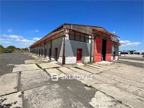Pronájem skladu / haly, 1 000 m² 2