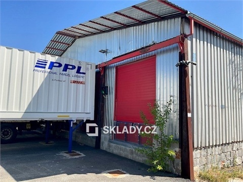 Pronájem skladu / haly, 1 000 m² - 2