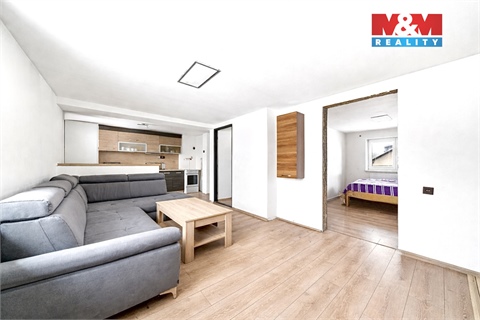 Prodej rodinného domu, 82 m² - 24