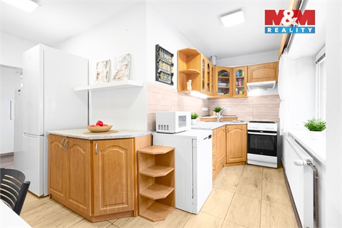 Prodej rodinného domu, 220 m² 2