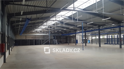 Prodej skladu / haly, 4 357 m² - 2
