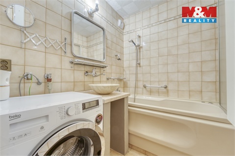 Prodej bytu 3kk, 64 m² 12