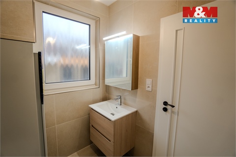Prodej rodinného domu, 104 m² - 18