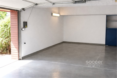 Pronájem parkovacího místa, 15 m² - 2