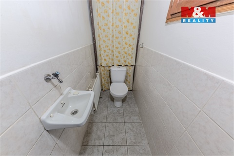 Prodej rodinného domu, 237 m² 12