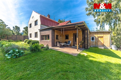 Prodej rodinného domu, 237 m² - 0