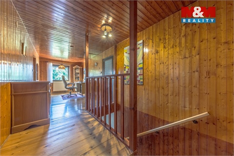 Prodej rodinného domu, 237 m² - 6