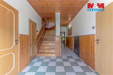 Prodej rodinného domu, 237 m² 10