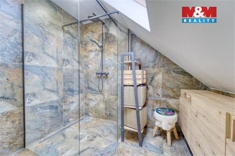 Prodej bytu 4+1, 109 m² - 0