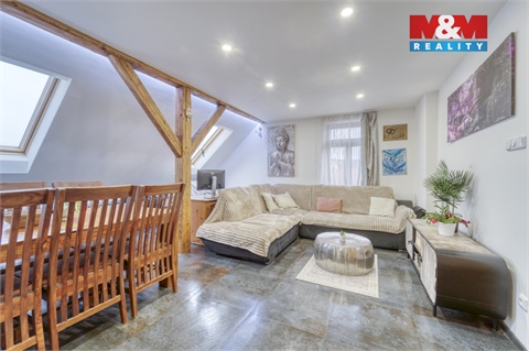 Prodej bytu 4+1, 109 m² 2