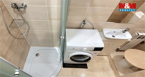 Pronájem bytu 1+1, 28 m² - 4