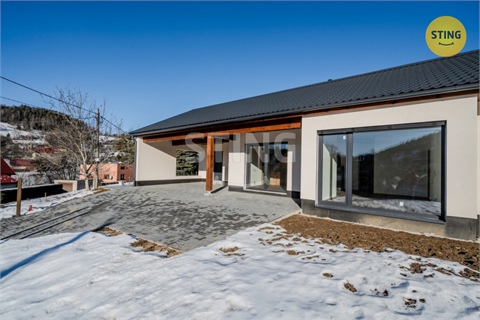 Pronájem rodinného domu, 126 m² - 0