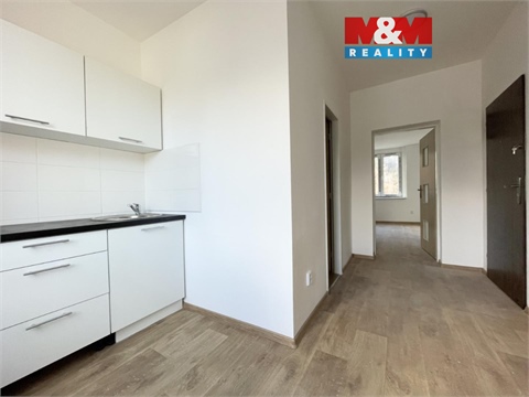 Pronájem bytu 1+1, 33 m² 0