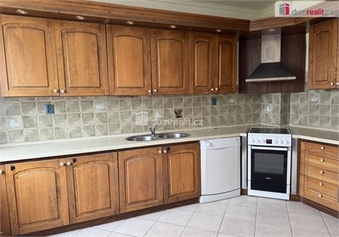 Pronájem bytu 4+1, 100 m² 0