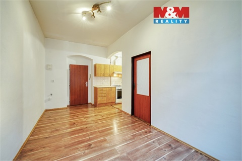 Pronájem bytu 2kk, 33 m² 0