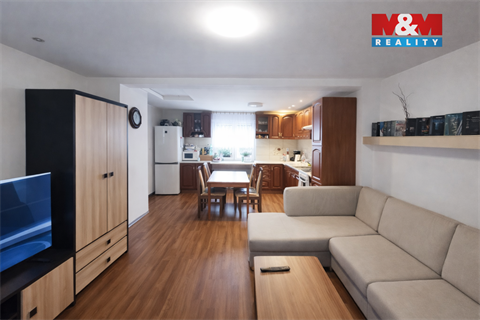 Prodej komerčního objektu, 220 m² 2