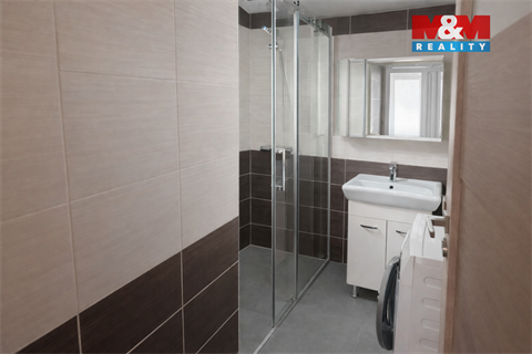 Prodej komerčního objektu, 220 m² 4