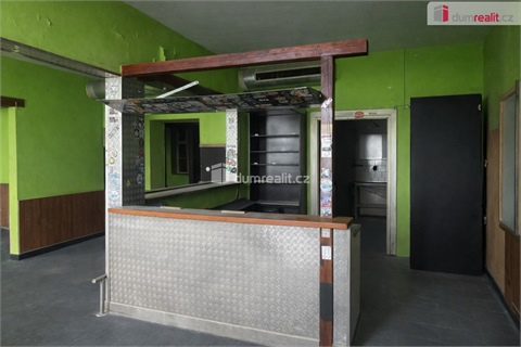 Pronájem obchodních prostor, 125 m² 2