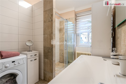 Prodej rodinného domu, 122 m² - 6