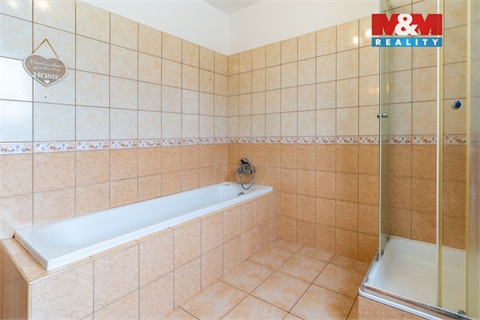 Prodej rodinného domu, 127 m² - 8