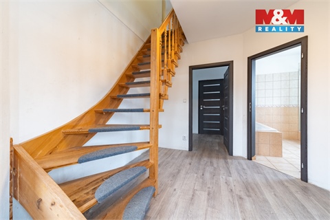 Prodej rodinného domu, 127 m² 12