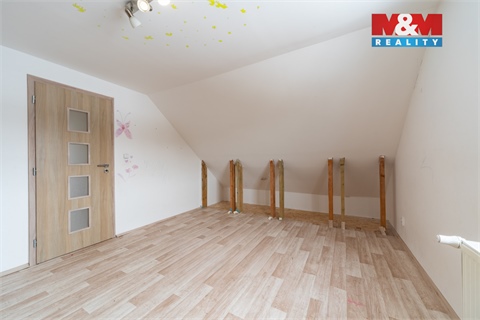 Prodej rodinného domu, 127 m² - 14