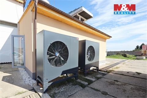 Prodej obchodních prostor, 1 381 m² 26