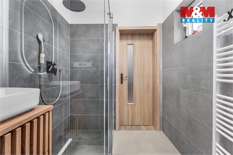 Prodej rodinného domu, 66 m² - 6