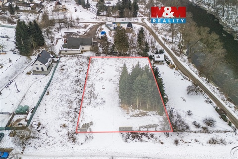 Prodej stavebního pozemku, 2 015 m² 0