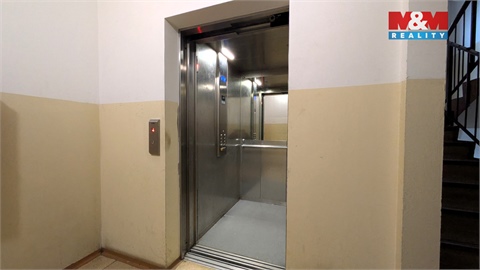 Pronájem bytu 1kk, 28 m² 16