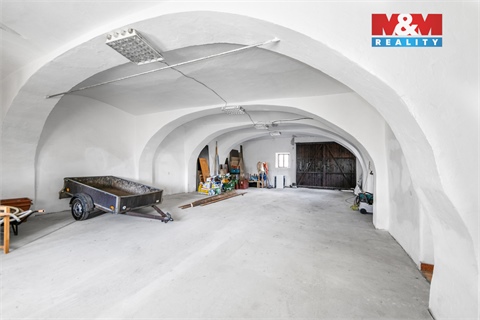 Pronájem zemědělského objektu, 1 027 m² - 12