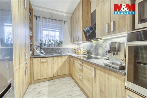 Prodej bytu 4kk, 94 m² 8
