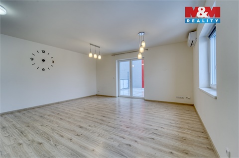 Pronájem bytu 3kk, 90 m² - 12