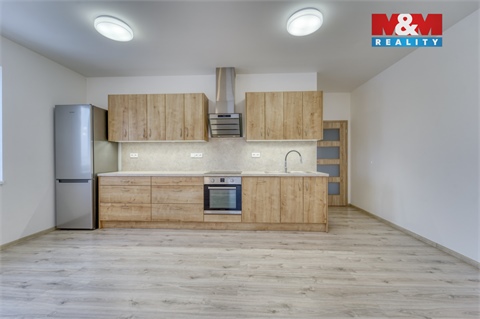 Pronájem bytu 3kk, 90 m² 12