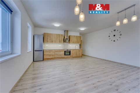 Pronájem bytu 3kk, 90 m² 0