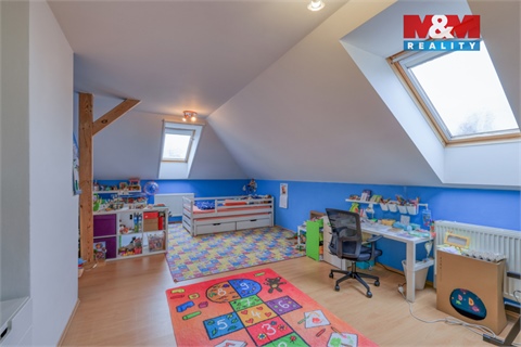 Prodej rodinného domu, 249 m² - 8