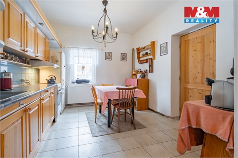 Prodej rodinného domu, 180 m² 6