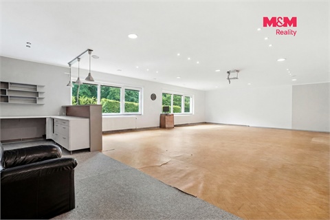 Prodej rodinného domu, 220 m² - 2