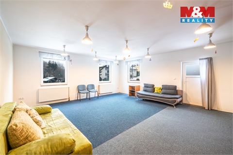 Prodej obchodních prostor, 220 m² - 2