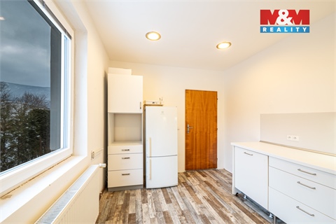 Prodej obchodních prostor, 220 m² - 6