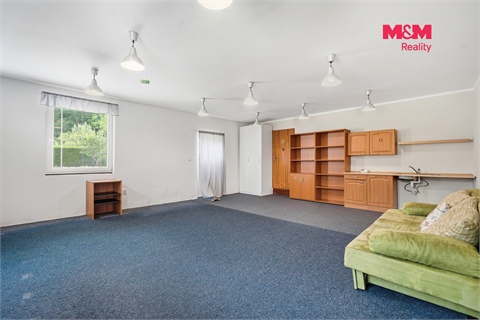 Prodej rodinného domu, 220 m² - 12