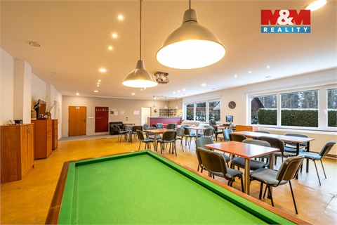 Prodej obchodních prostor, 220 m² 2