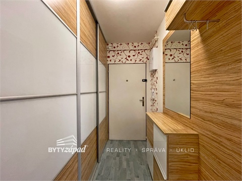 Pronájem bytu 1kk, 48 m² 12