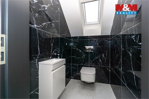 Prodej rodinného domu, 134 m² - 20