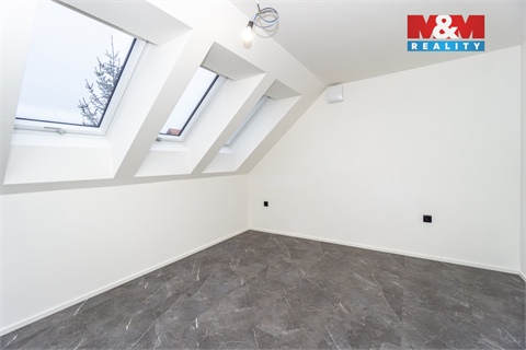 Prodej rodinného domu, 134 m² - 8